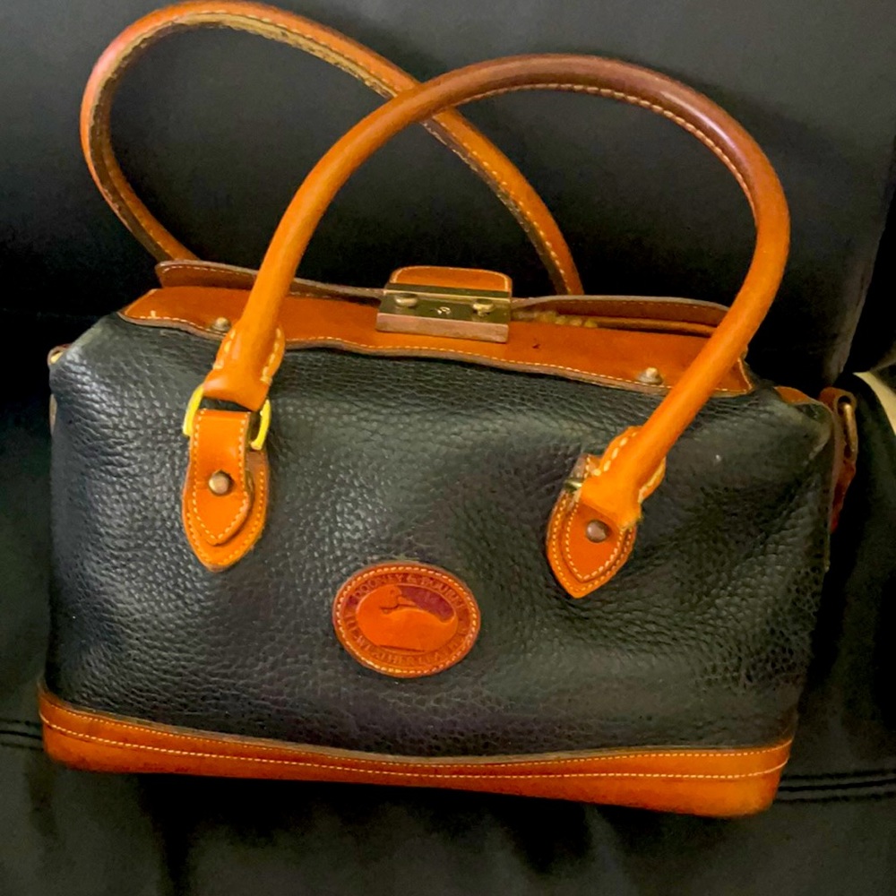 Rare Dooney & Burke Vintage Doctor’s Satchel